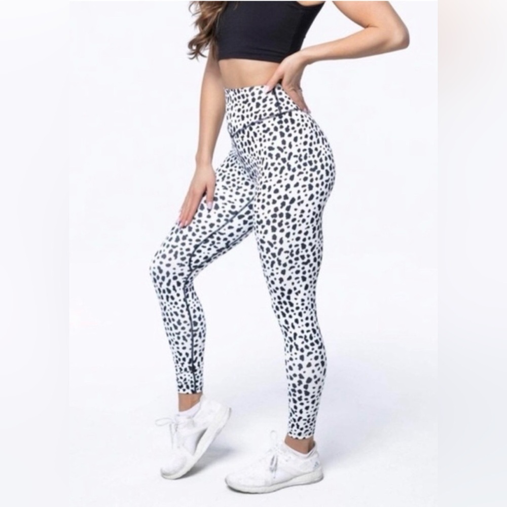 Balance Athletica Black/White high waist, Spotted Leggings, women’s size XS